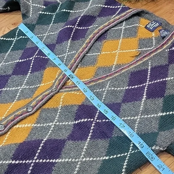 Vintage Wool Argyle Cardigan - Picture 9 of 11